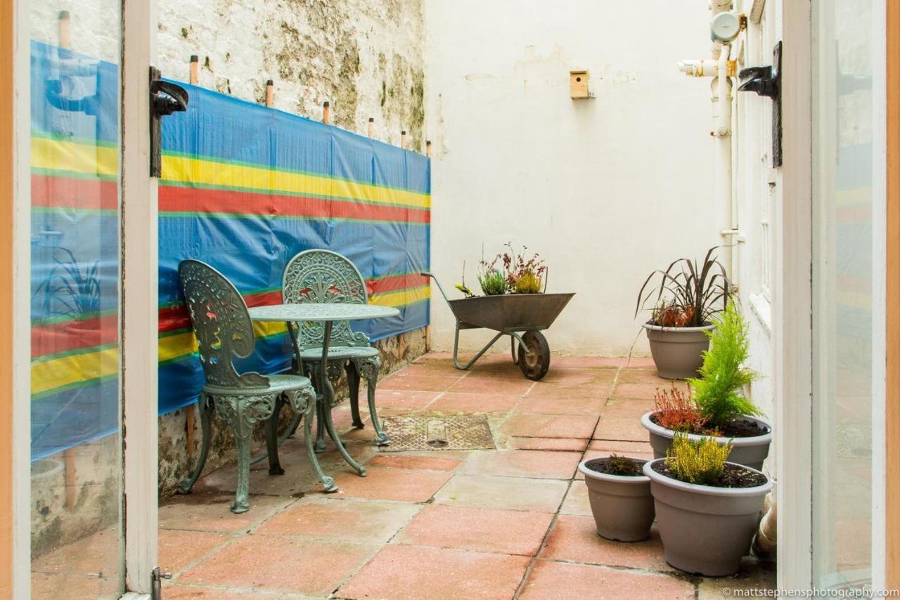 Seafront Apartment With Garden Brighton Exterior photo